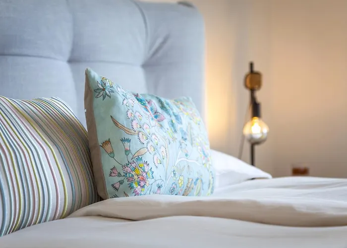 Parkside Marina Vista - By Lovelystay *