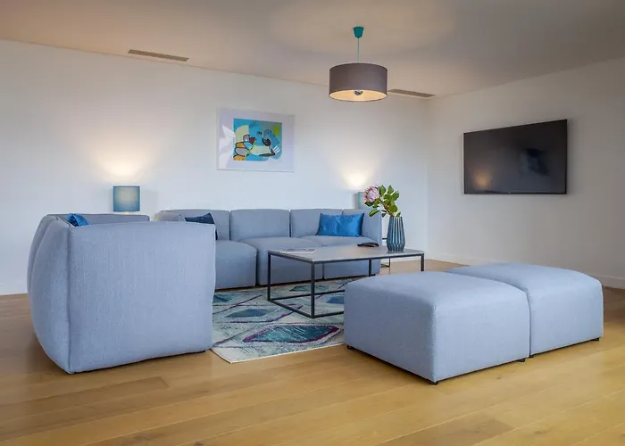 Parkside Marina Vista - By Lovelystay 아파트