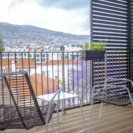 Apartment Parkside Marina Vista - By Lovelystay