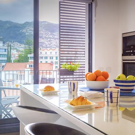 Parkside Marina Vista - By Lovelystay Apartment